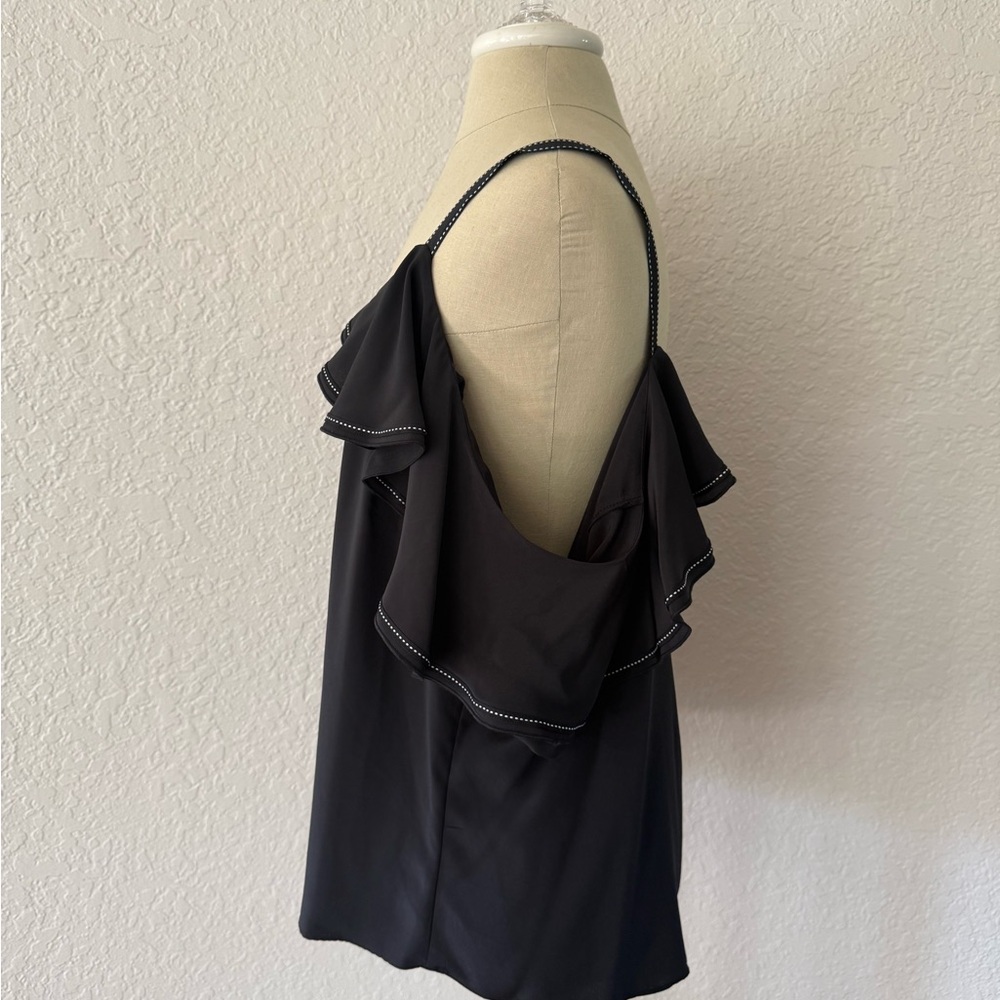 Gibson Latimer Black Ruffle Top - Picture 2 of 4